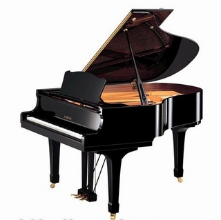 Đàn Piano Yamaha Grand C2 PE